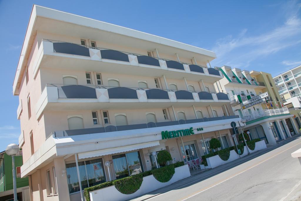 Hotel Meritime Белариа-Игеа Марина Екстериор снимка