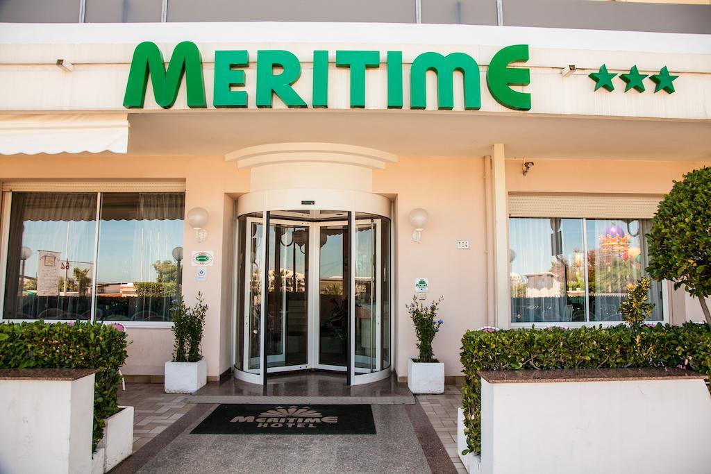Hotel Meritime Белариа-Игеа Марина Екстериор снимка