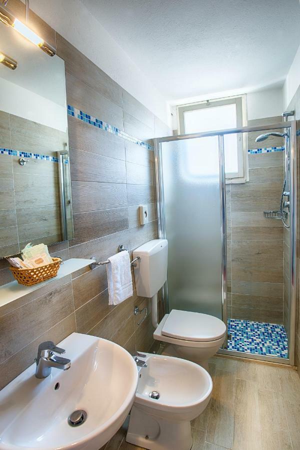 Hotel Meritime Белариа-Игеа Марина Екстериор снимка
